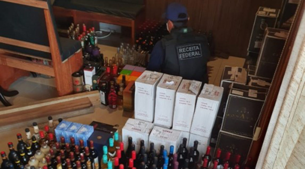 Receita Federal realiza maior operação da história no combate à entrada irregular de vinhos no país